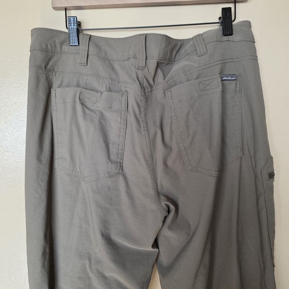 Eddie Bauer Olive Fleece Lined Tech Pants Sz 36×30 Hiking Outdoor Trails Granola - Picture 8 of 16